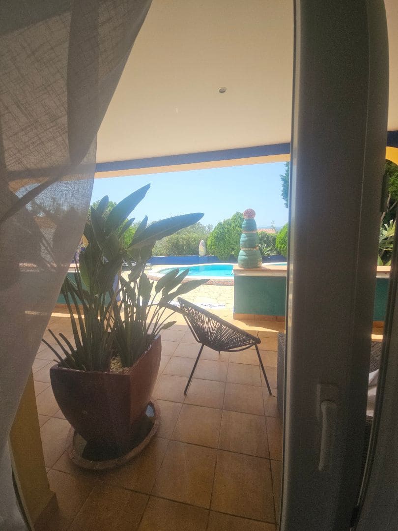 3 soveværelse Villa til salg i Calig med swimmingpool garage - € 649.000 (Ref: 9097625)