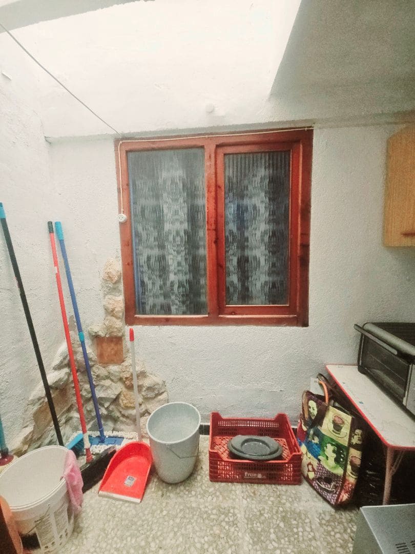 4 sypialnia Dom na sprzedaż w Calig z garażem - 139 000 € (Ref: 9101686)