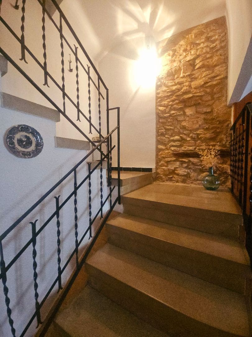 4 sypialnia Dom na sprzedaż w Calig z garażem - 139 000 € (Ref: 9101686)