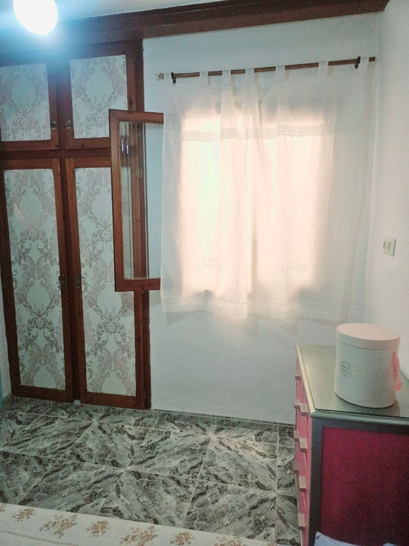 4 sypialnia Dom na sprzedaż w Calig z garażem - 139 000 € (Ref: 9101686)