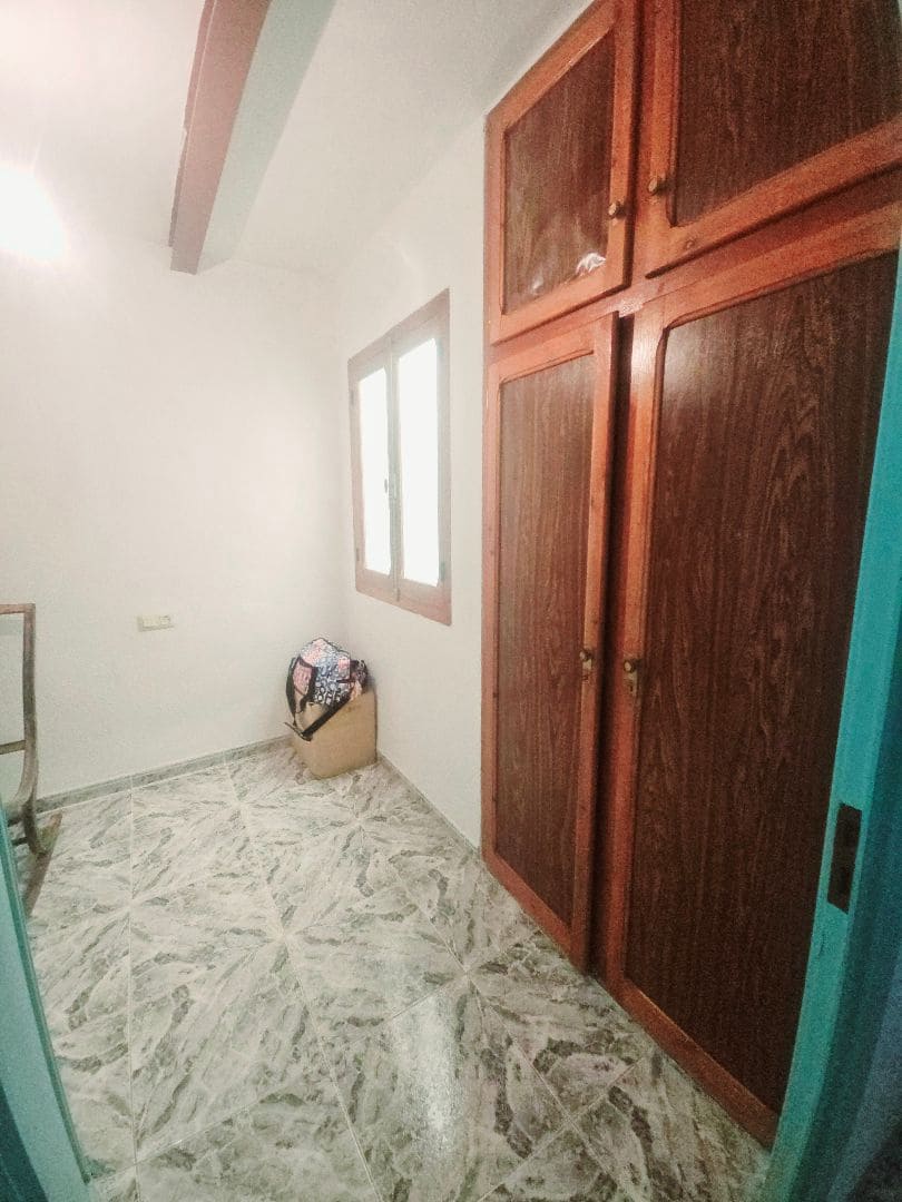 4 sypialnia Dom na sprzedaż w Calig z garażem - 139 000 € (Ref: 9101686)