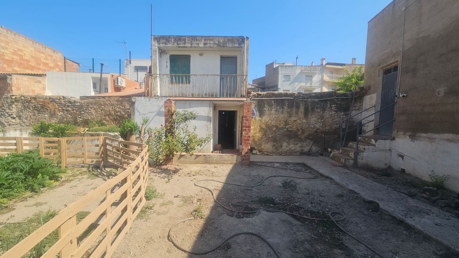 4 sypialnia Dom na sprzedaż w Calig z garażem - 139 000 € (Ref: 9101686)