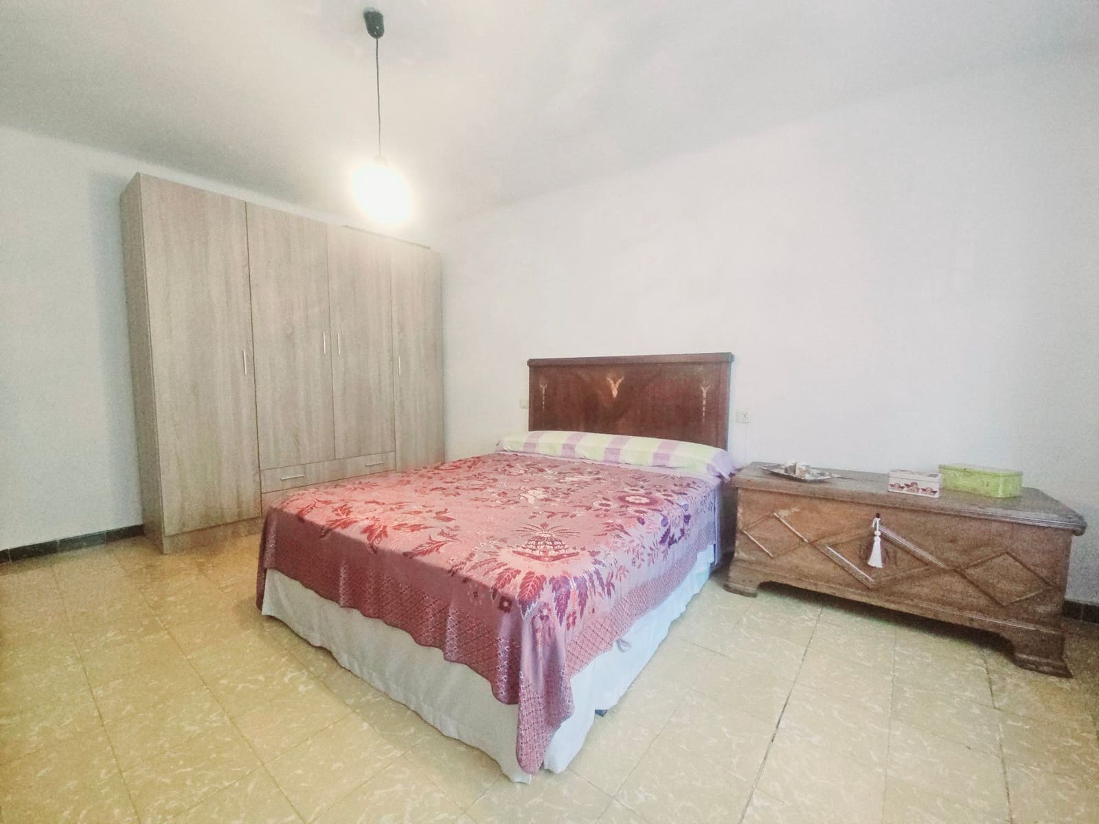 4 sypialnia Dom na sprzedaż w Calig z garażem - 139 000 € (Ref: 9101686)