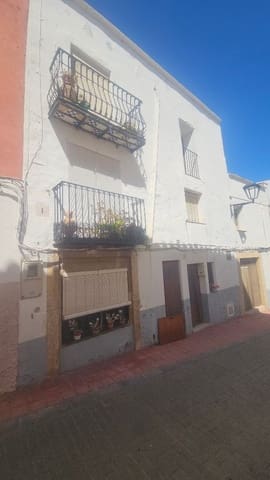 5 bedroom Townhouse for sale in Càlig - € 65,000 (Ref: 9133847)