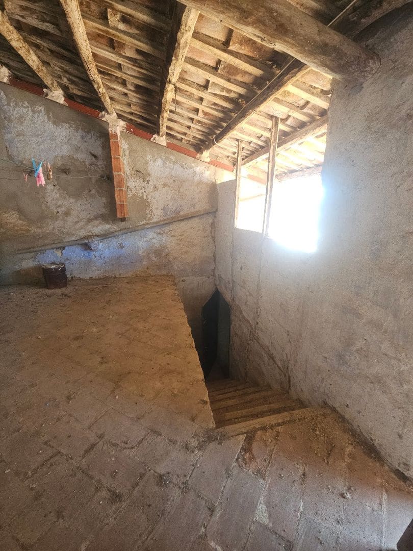 5 soveværelse Byhus til salg i Calig - € 65.000 (Ref: 9133847)