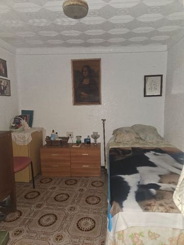 5 bedroom Townhouse for sale in Càlig - € 65,000 (Ref: 9133847)