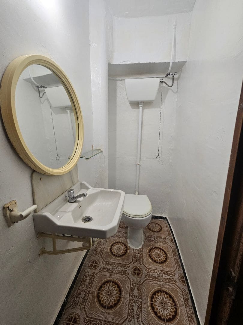 5 makuuhuone Omakotitalo myytävänä paikassa Calig - 65 000 € (Ref: 9133847)