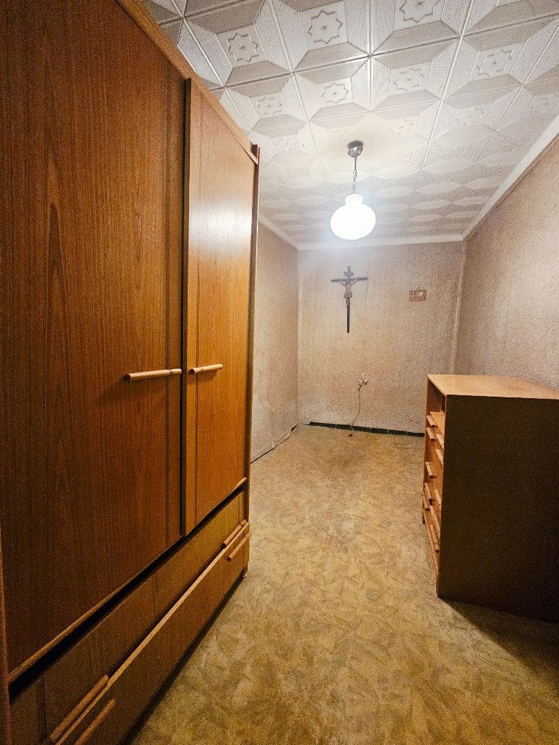 5 makuuhuone Omakotitalo myytävänä paikassa Calig - 65 000 € (Ref: 9133847)