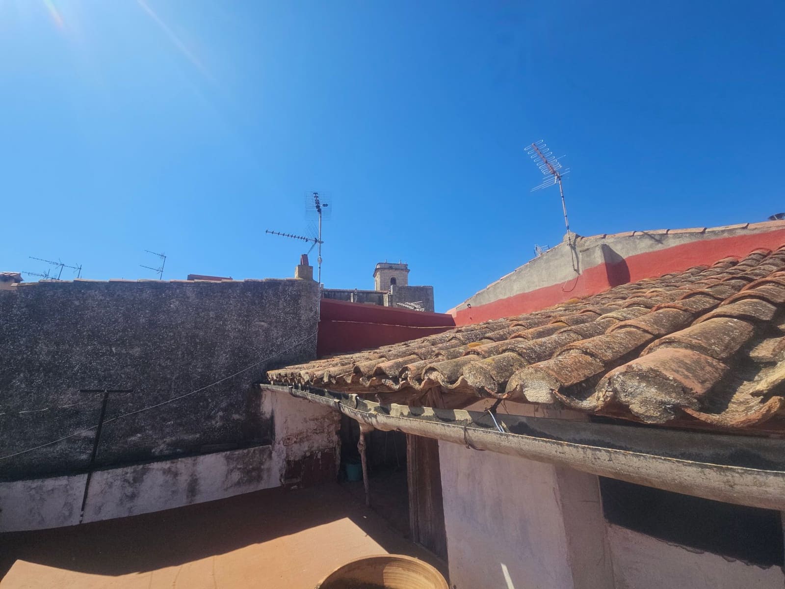 5 makuuhuone Omakotitalo myytävänä paikassa Calig - 65 000 € (Ref: 9133847)