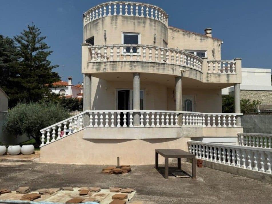 3 sypialnia Willa na sprzedaż w Vinaros z basenem garażem - 430 000 € (Ref: 9191919)