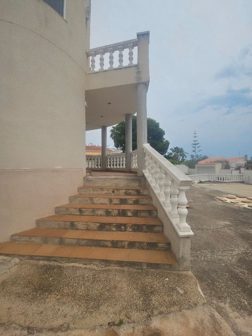 3 sypialnia Willa na sprzedaż w Vinaros z basenem garażem - 430 000 € (Ref: 9191919)