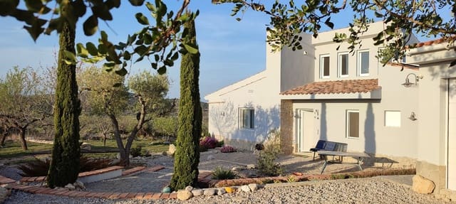 2 bedroom Finca/Country House for sale in Cervera del Maestre / Cervera del Maestrat with pool garage - € 545,000 (Ref: 9198164)