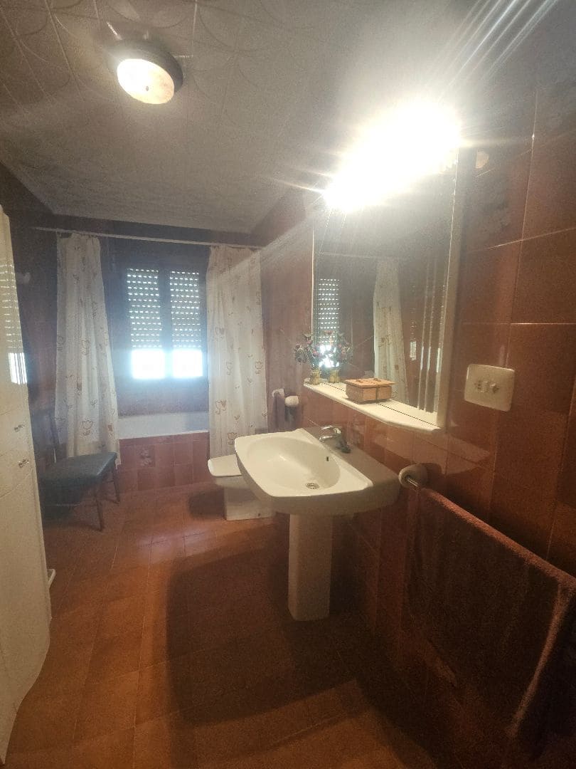 4 soverom Hus til salgs i Calig - € 75 000 (Ref: 9205583)