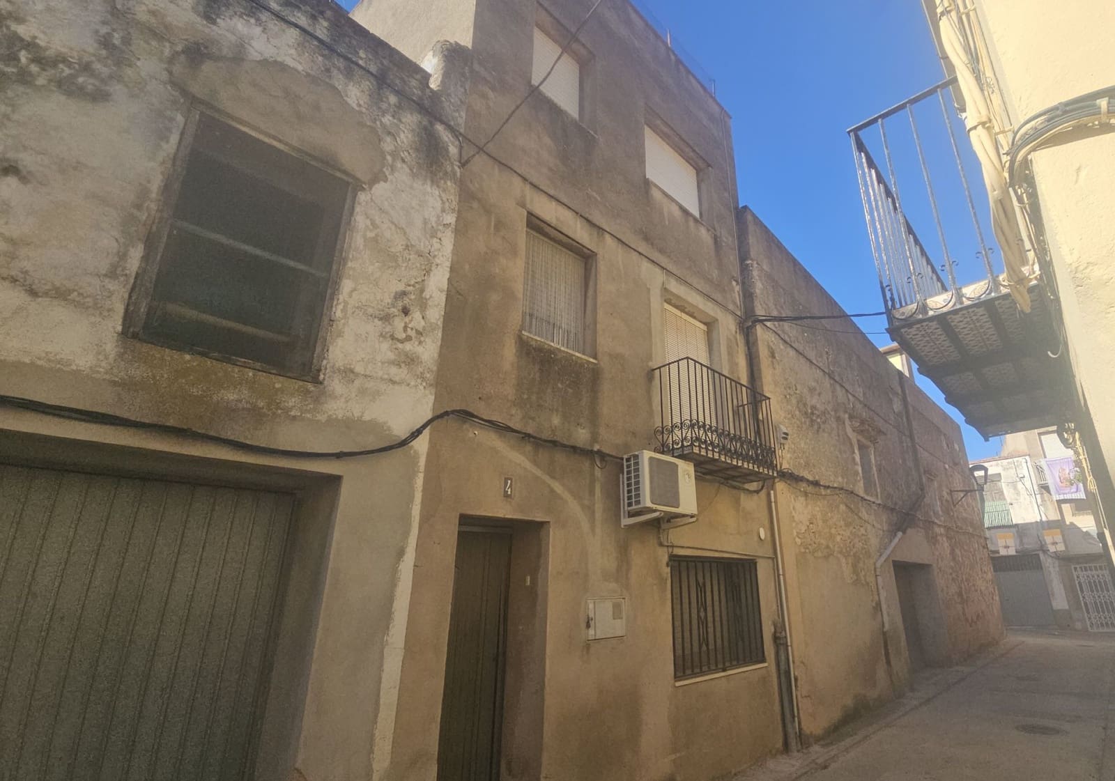 4 soverom Hus til salgs i Calig - € 75 000 (Ref: 9205583)