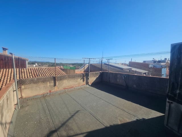 4 bedroom Townhouse for sale in Càlig - € 75,000 (Ref: 9205583)