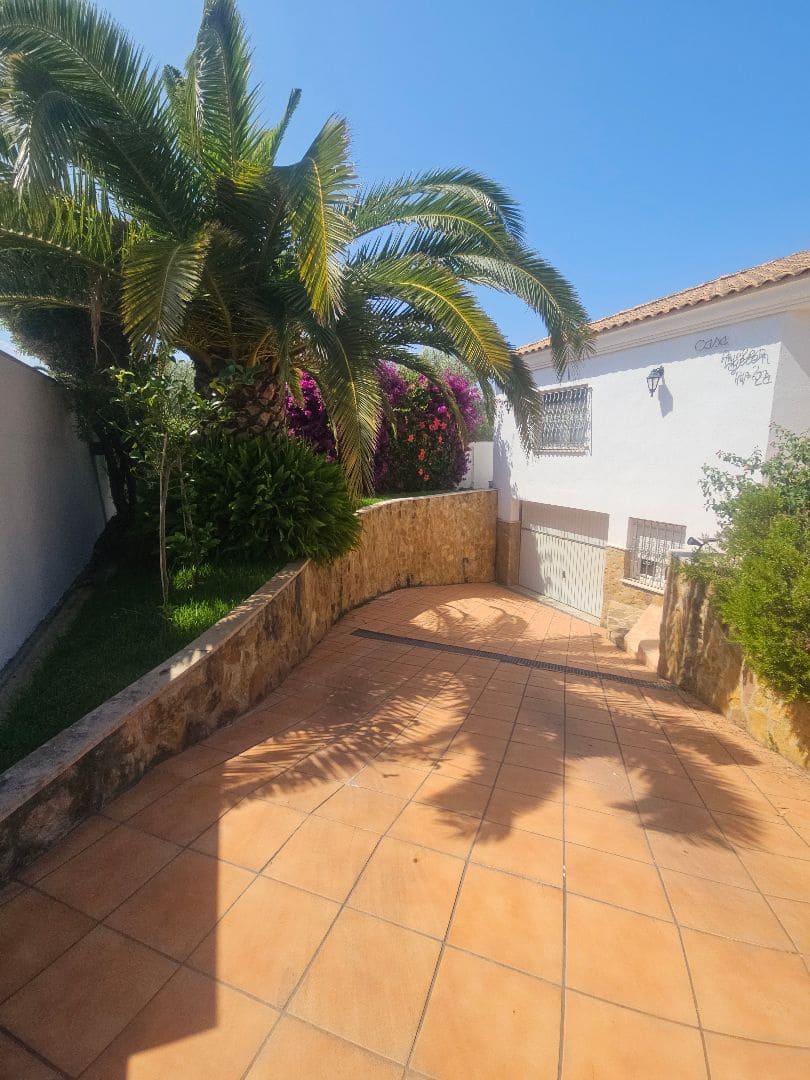 3 sypialnia Willa na sprzedaż w Vinaros z basenem garażem - 395 000 € (Ref: 9218991)