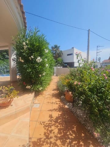 3 sypialnia Willa na sprzedaż w Vinaròs z basenem garażem - 395 000 € (Ref: 9218991)