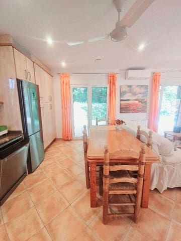 3 sypialnia Willa na sprzedaż w Vinaròs z basenem garażem - 395 000 € (Ref: 9218991)