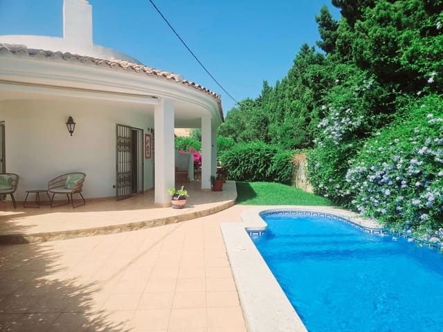 3 sypialnia Willa na sprzedaż w Vinaròs z basenem garażem - 395 000 € (Ref: 9218991)