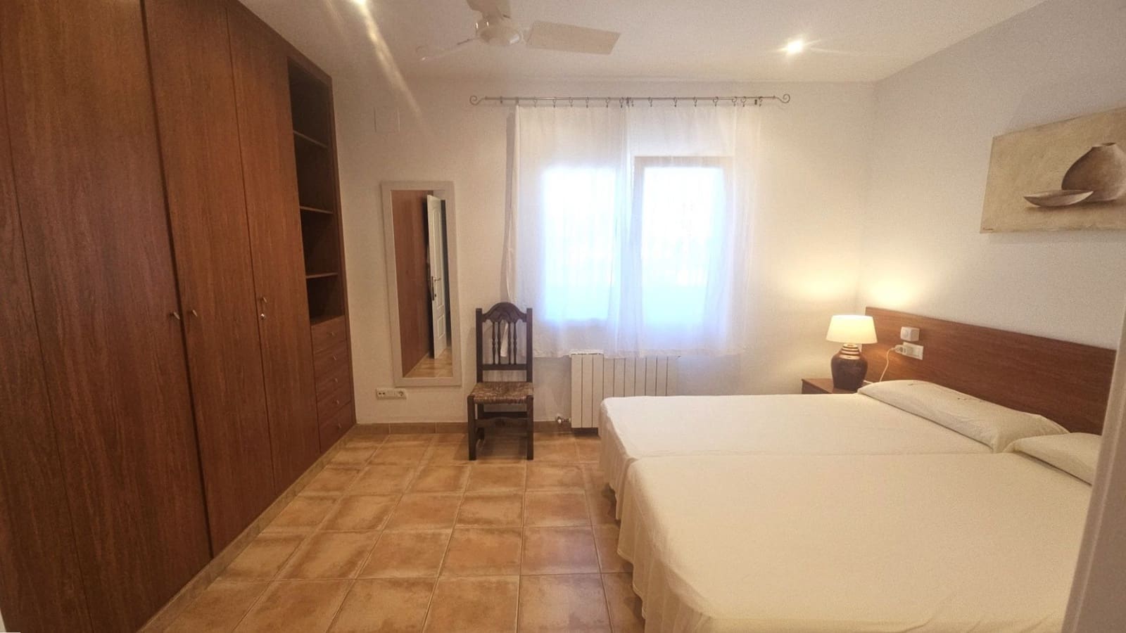 3 sypialnia Willa na sprzedaż w Vinaros z basenem garażem - 395 000 € (Ref: 9218991)