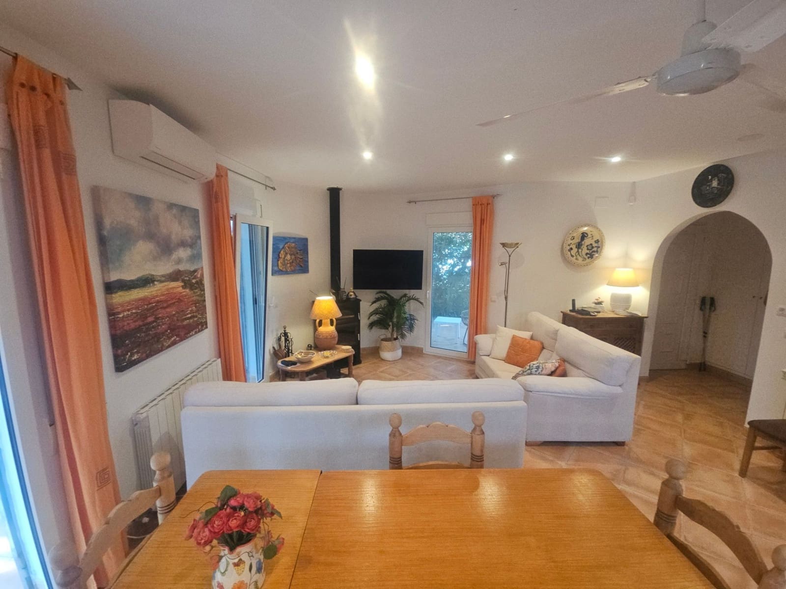 3 sypialnia Willa na sprzedaż w Vinaros z basenem garażem - 395 000 € (Ref: 9218991)