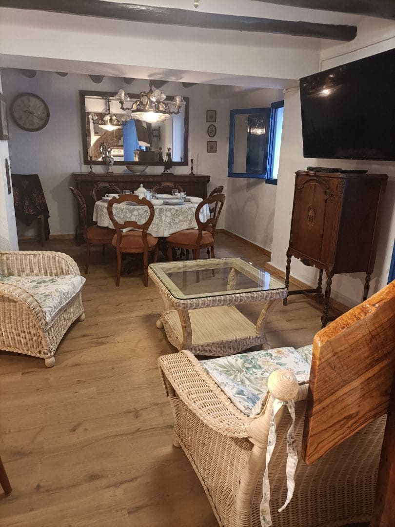 4 soveværelse Byhus til salg i Calig - € 157.000 (Ref: 9232058)