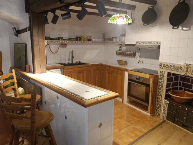 Casa de 4 habitaciones en Càlig en venta - 157.000 € (Ref: 9232058)