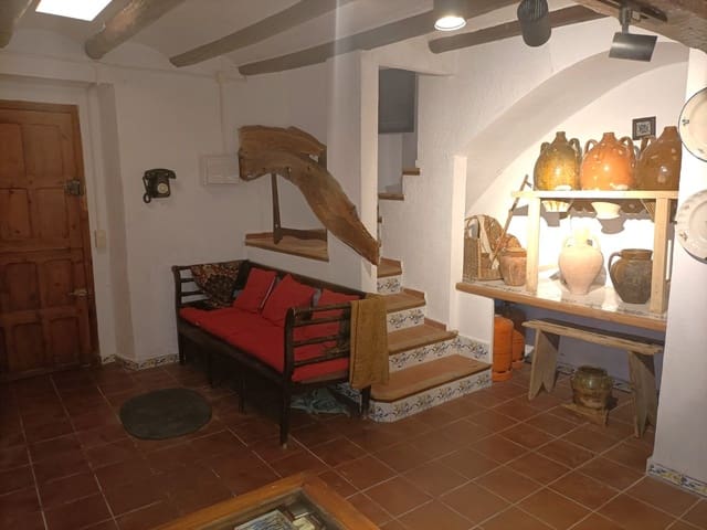 Casa de 4 habitaciones en Càlig en venta - 157.000 € (Ref: 9232058)