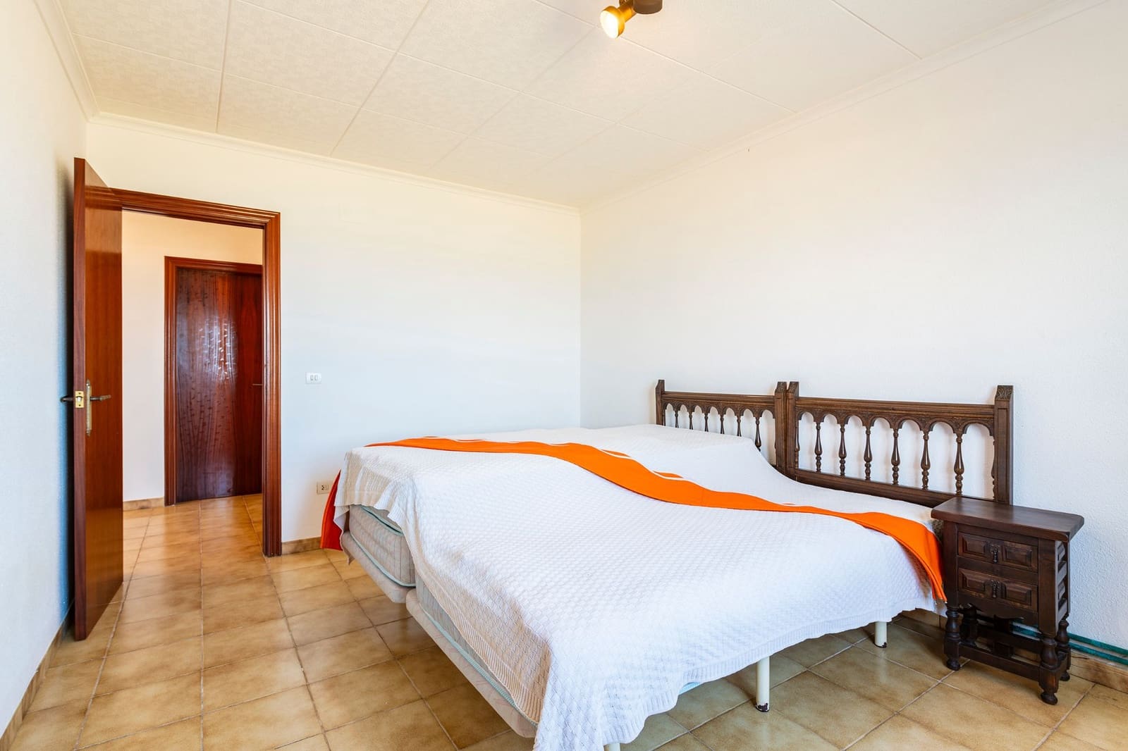 4 slaapkamer Villa te koop in Vinaros met zwembad garage - € 687.000 (Ref: 9296155)