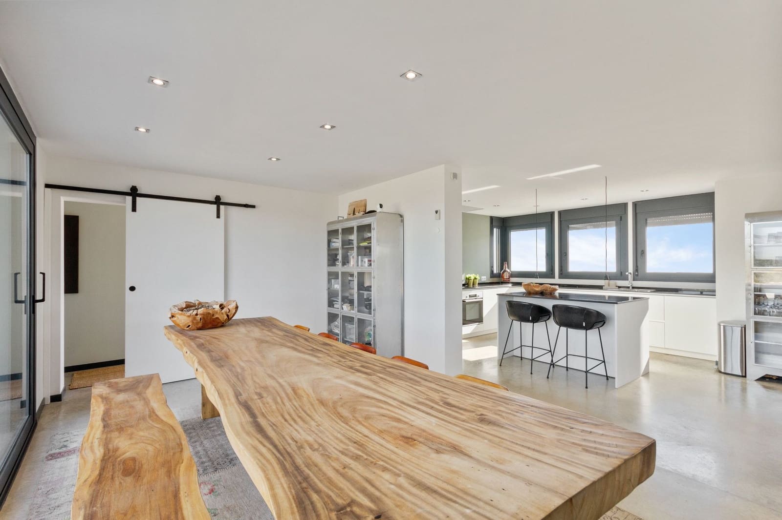 4 bedroom Finca/Country House for sale in Cervera del Maestre / Cervera del Maestrat with pool garage - € 665,000 (Ref: 9307267)