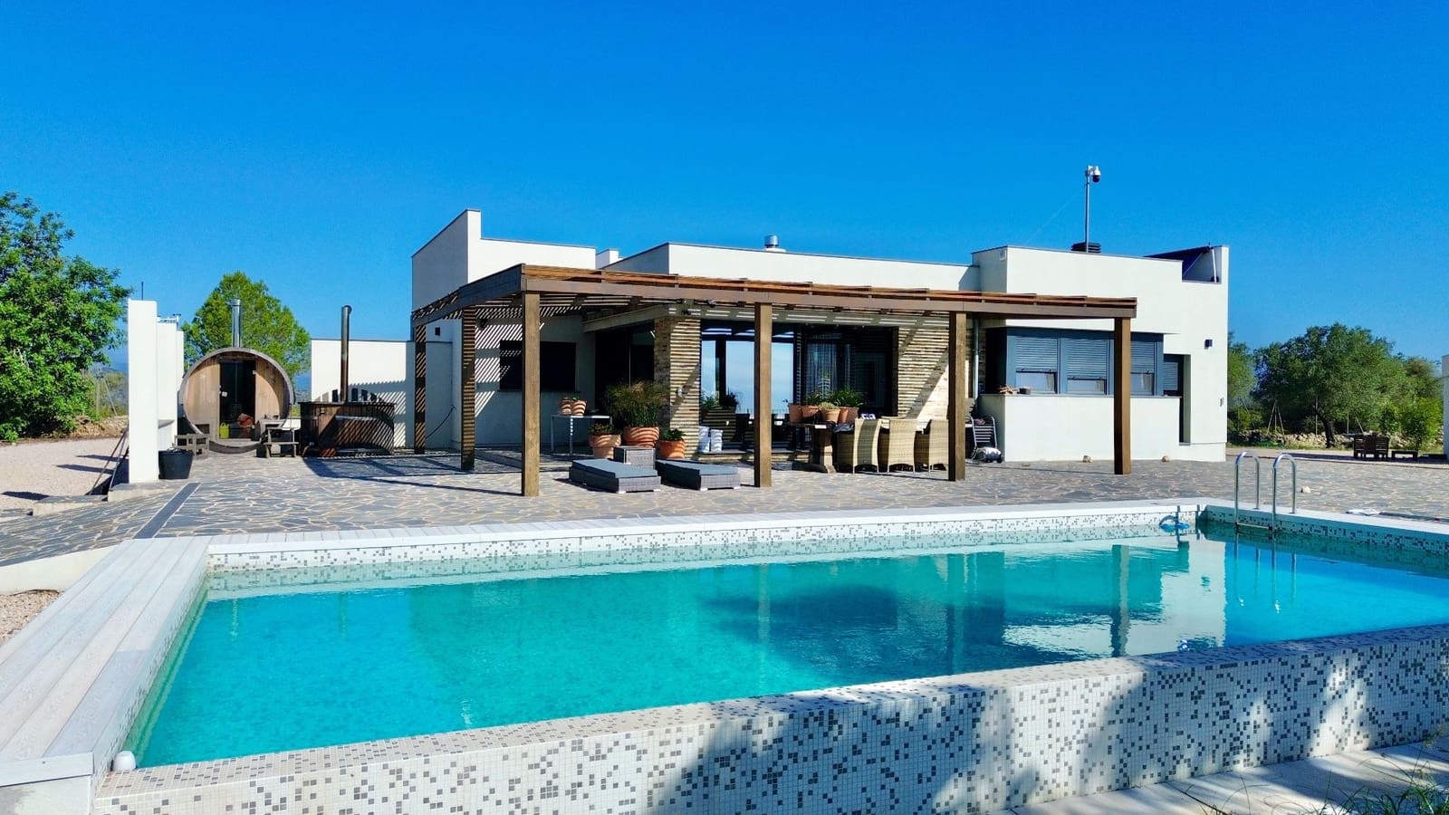 4 bedroom Finca/Country House for sale in Cervera del Maestre / Cervera del Maestrat with pool garage - € 665,000 (Ref: 9307267)