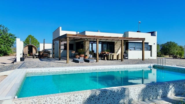 4 sypialnia Finka/Dom wiejski na sprzedaż w Cervera del Maestre / Cervera del Maestrat z basenem garażem - 665 000 € (Ref: 9307267)