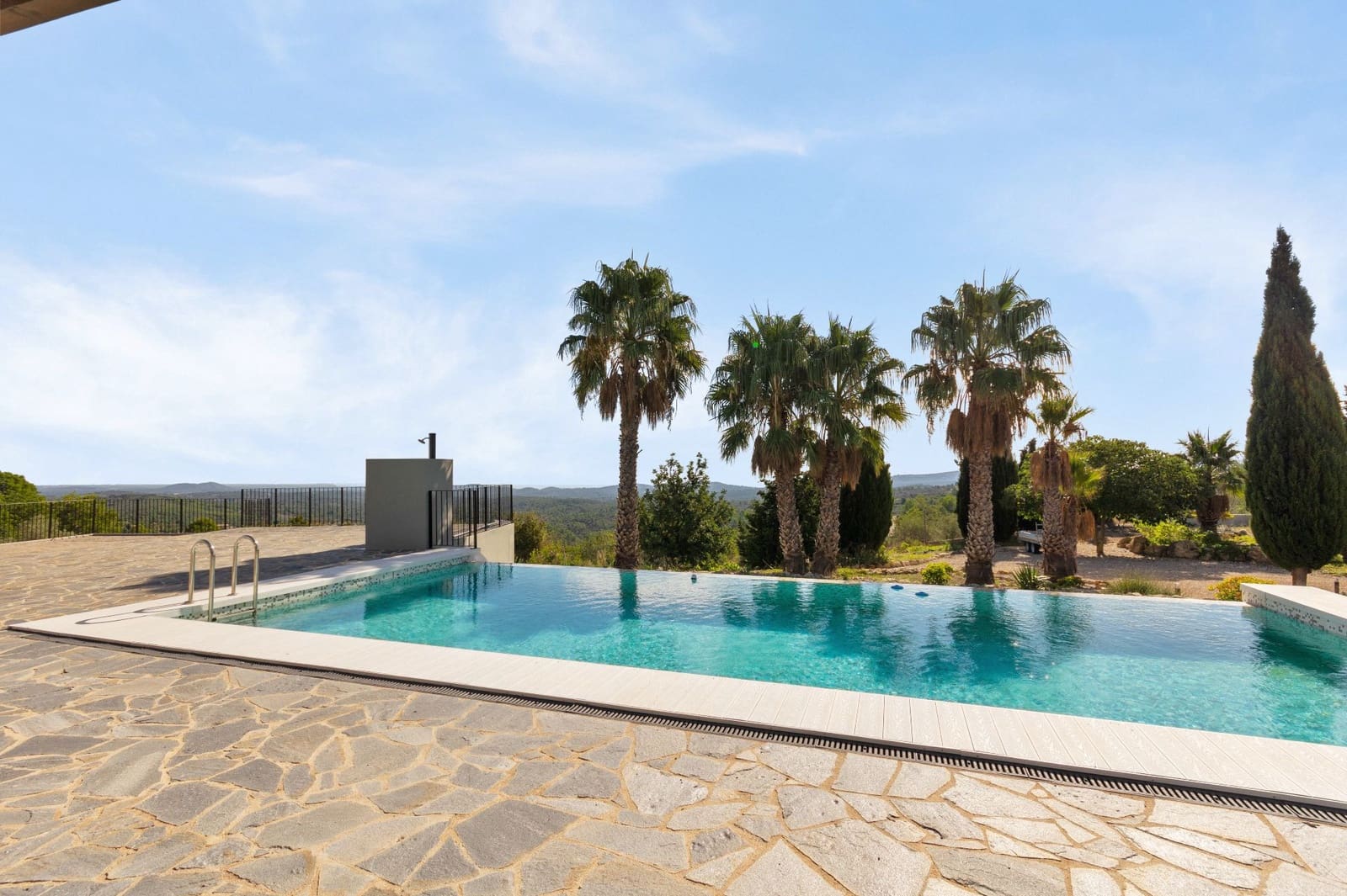 4 bedroom Finca/Country House for sale in Cervera del Maestre / Cervera del Maestrat with pool garage - € 665,000 (Ref: 9307267)