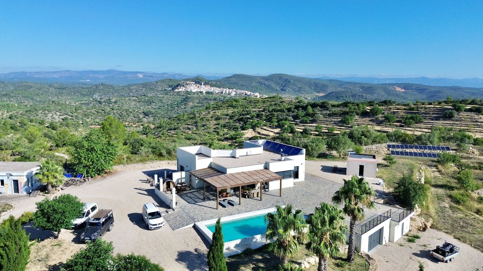 4 bedroom Finca/Country House for sale in Cervera del Maestre / Cervera del Maestrat with pool garage - € 665,000 (Ref: 9307267)