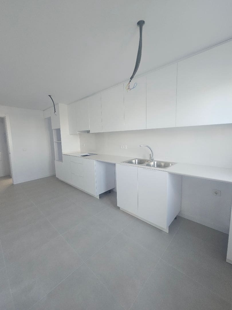 3 sypialnia Dom na sprzedaż w Vinaros z basenem garażem - 271 500 € (Ref: 9332863)