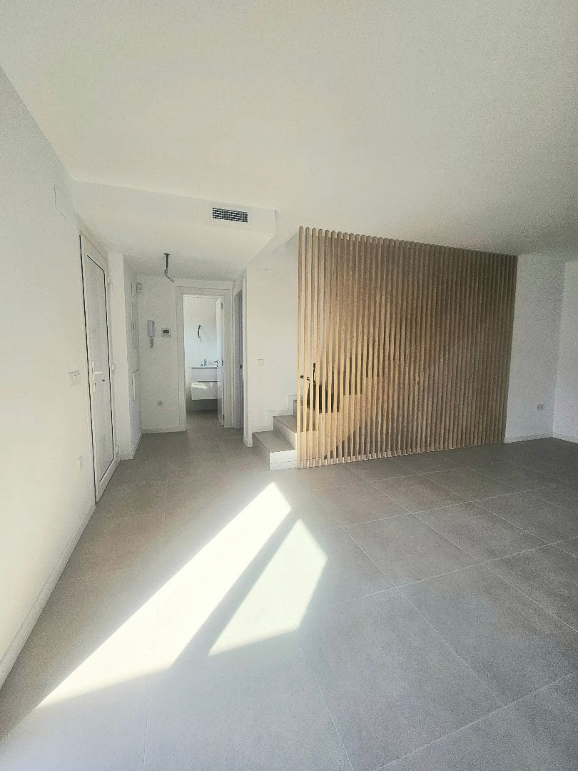 3 sypialnia Dom na sprzedaż w Vinaros z basenem garażem - 271 500 € (Ref: 9332863)