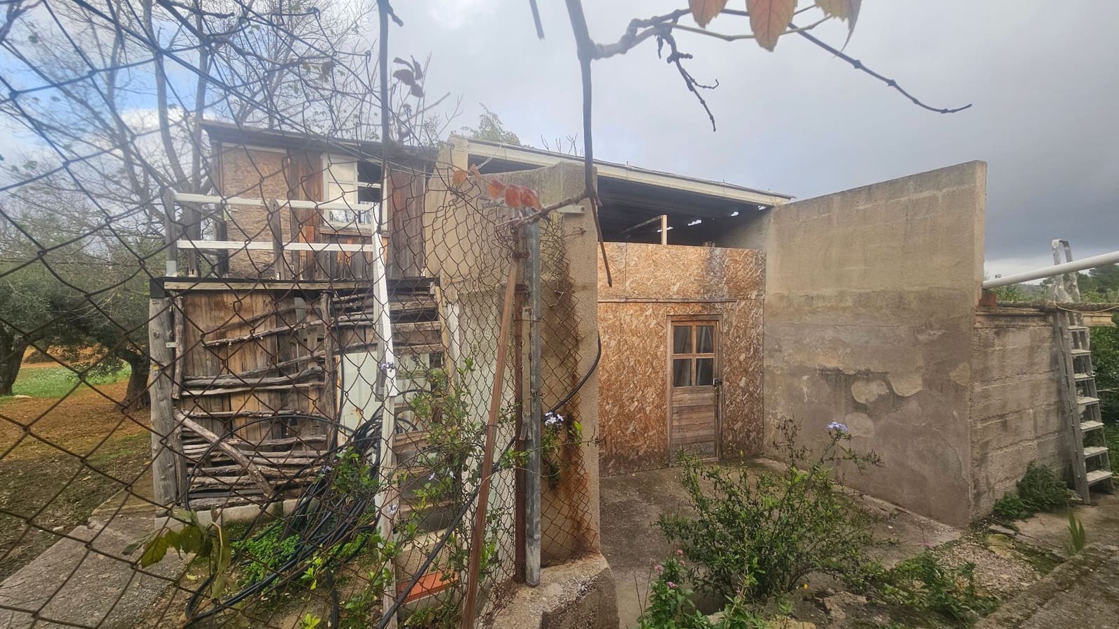 5 makuuhuone Maalaistalo myytävänä paikassa Cervera del Maestre / Cervera del Maestrat mukana uima-altaan 
autotalli - 125 000 € (Ref: 9410176)