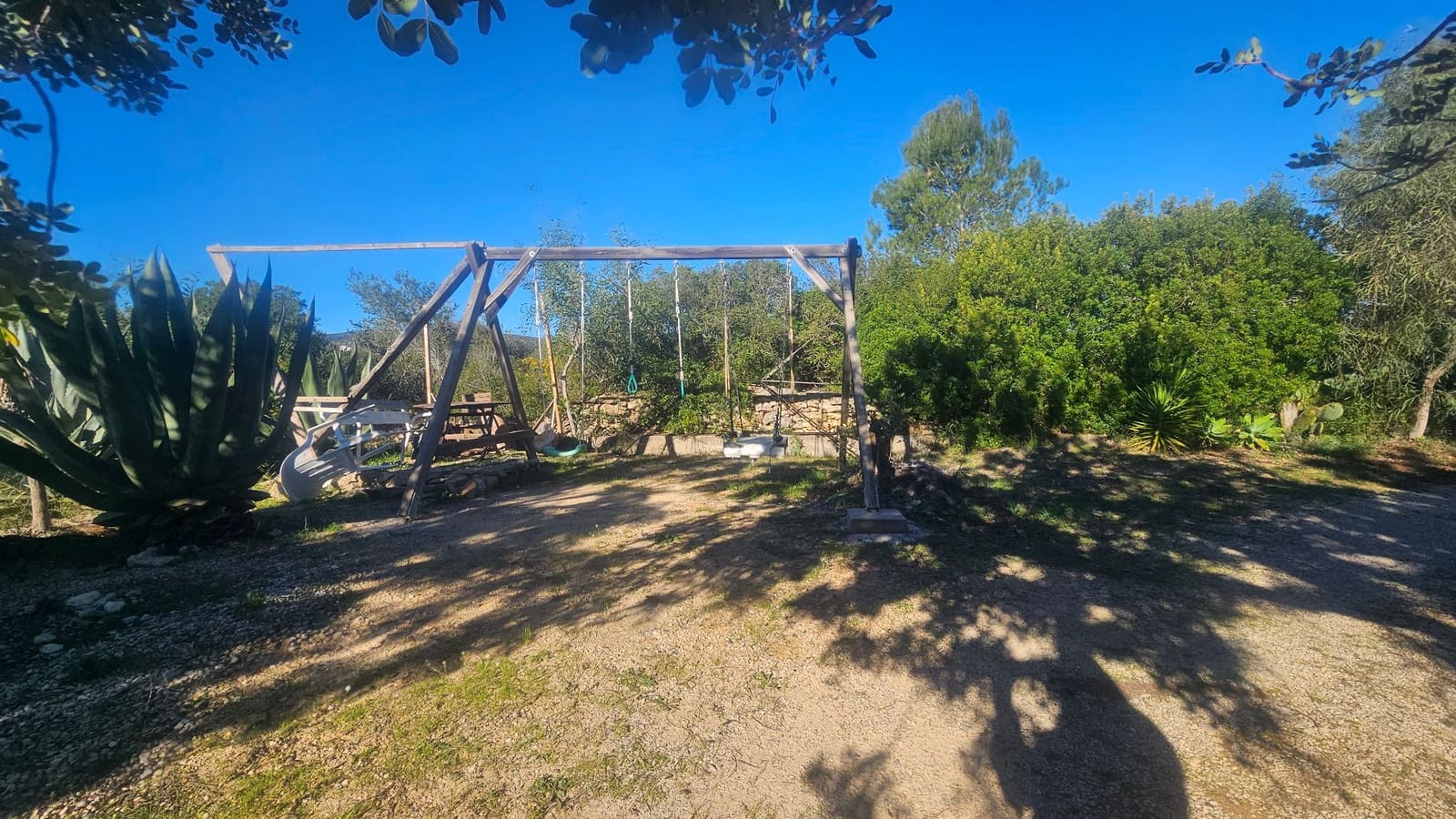 5 makuuhuone Maalaistalo myytävänä paikassa Cervera del Maestre / Cervera del Maestrat mukana uima-altaan 
autotalli - 125 000 € (Ref: 9410176)