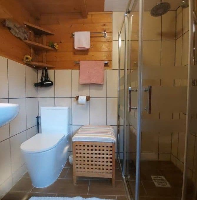 3 makuuhuone Maalaistalo myytävänä paikassa Calig mukana uima-altaan 
autotalli - 590 000 € (Ref: 9442821)