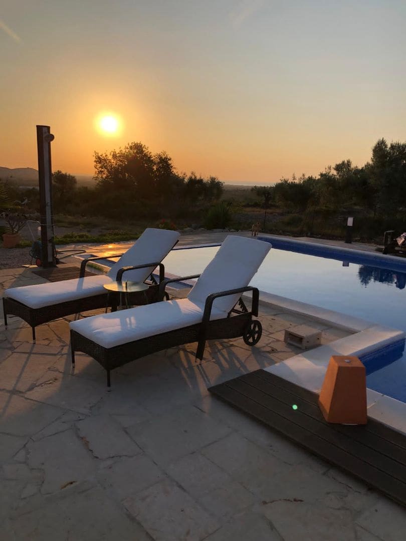 3 makuuhuone Maalaistalo myytävänä paikassa Calig mukana uima-altaan 
autotalli - 590 000 € (Ref: 9442821)