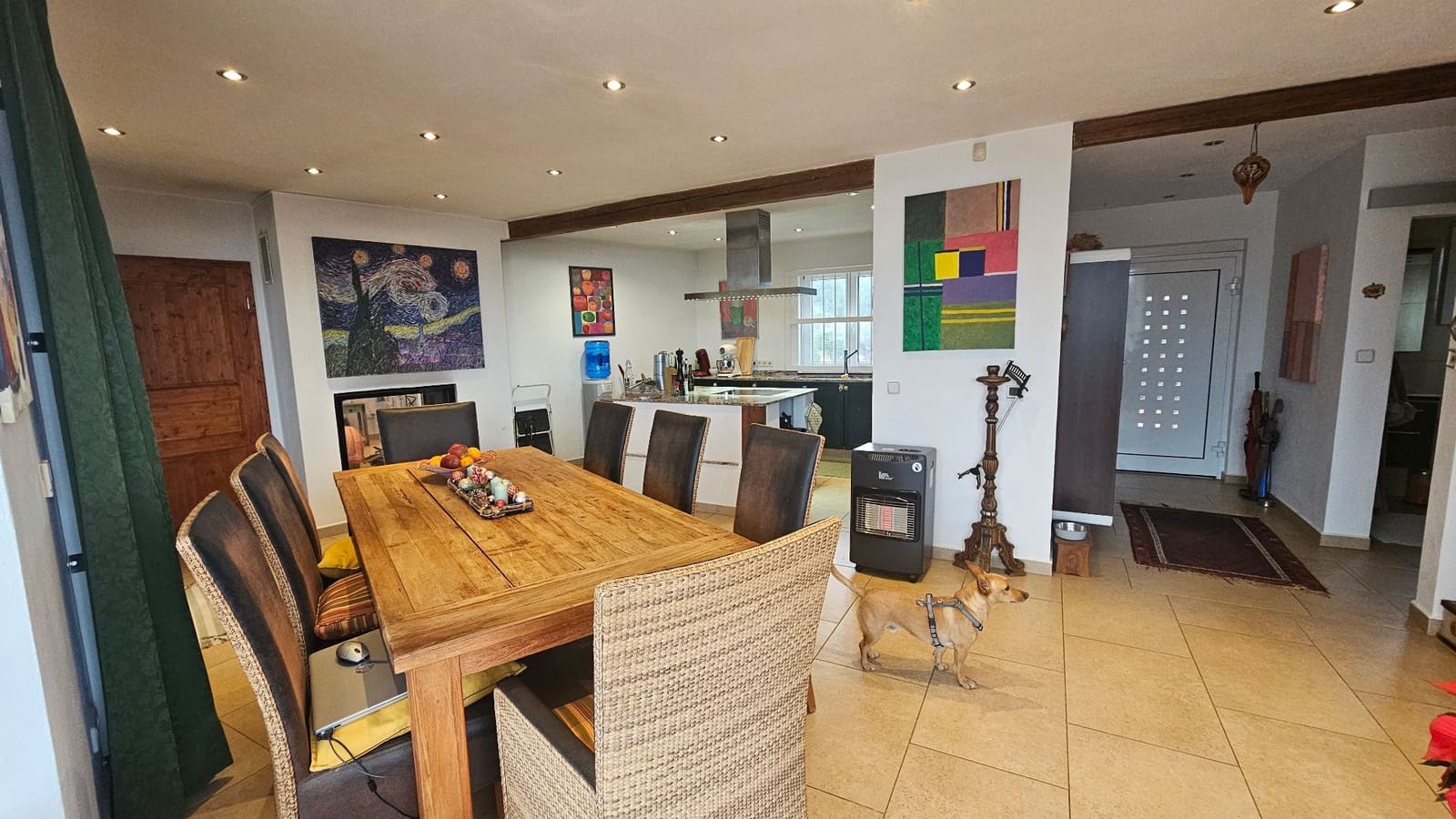 3 makuuhuone Maalaistalo myytävänä paikassa Calig mukana uima-altaan 
autotalli - 590 000 € (Ref: 9442821)