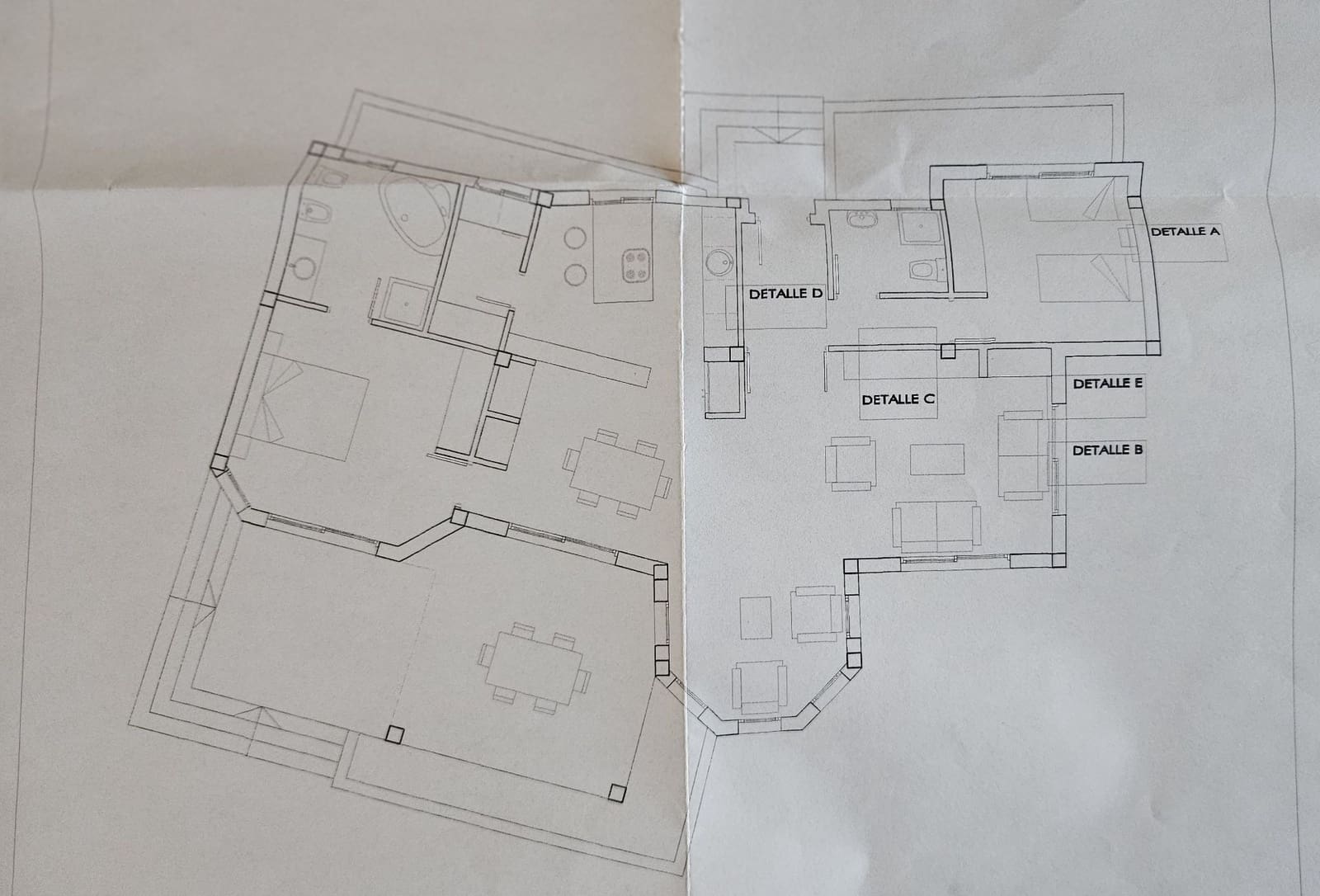 3 makuuhuone Maalaistalo myytävänä paikassa Calig mukana uima-altaan 
autotalli - 590 000 € (Ref: 9442821)
