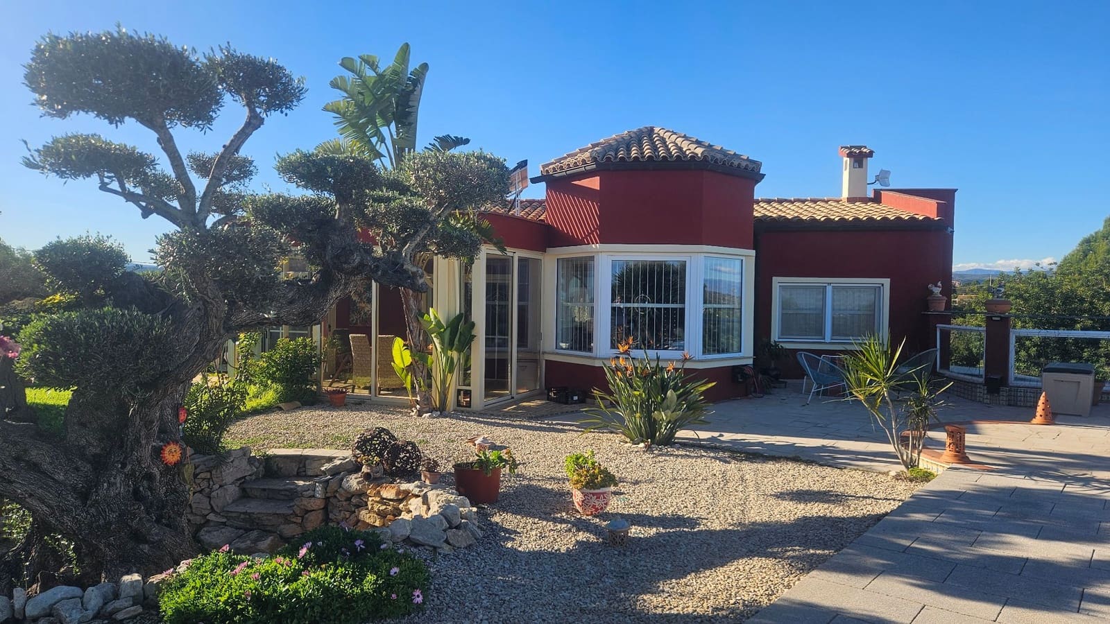 3 makuuhuone Maalaistalo myytävänä paikassa Calig mukana uima-altaan 
autotalli - 590 000 € (Ref: 9442821)