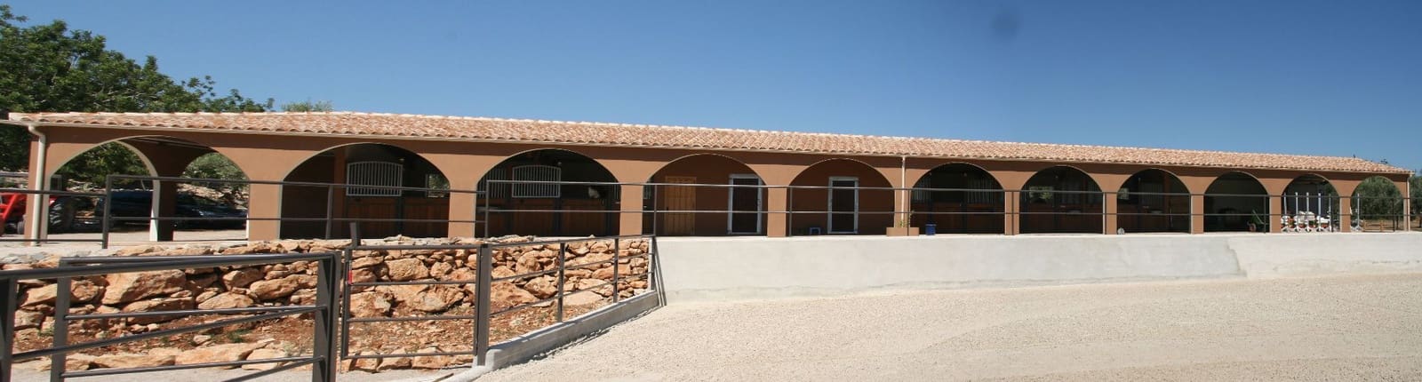 9 soveværelse Finca/Landehus til salg i Cervera del Maestre / Cervera del Maestrat med swimmingpool - € 1.200.000 (Ref: 9517936)