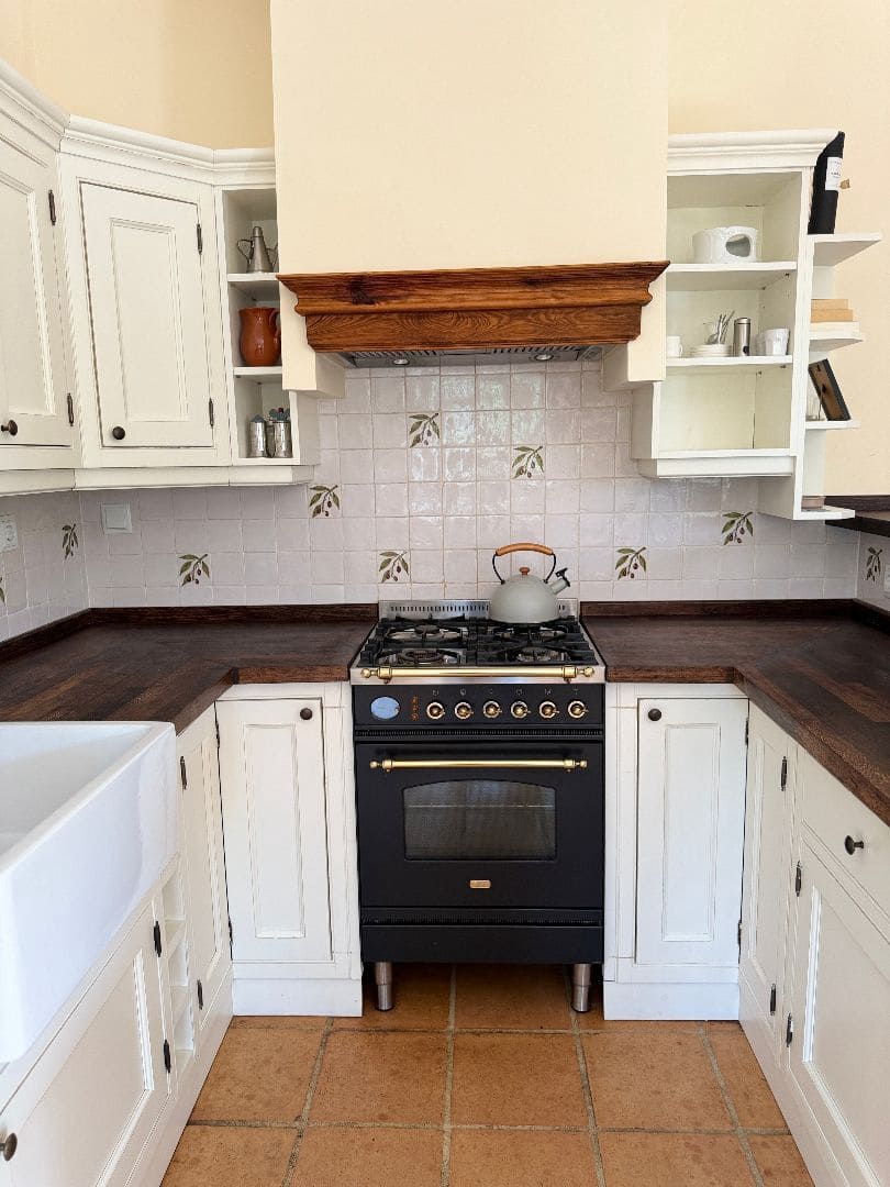 9 soveværelse Finca/Landehus til salg i Cervera del Maestre / Cervera del Maestrat med swimmingpool - € 1.200.000 (Ref: 9517936)