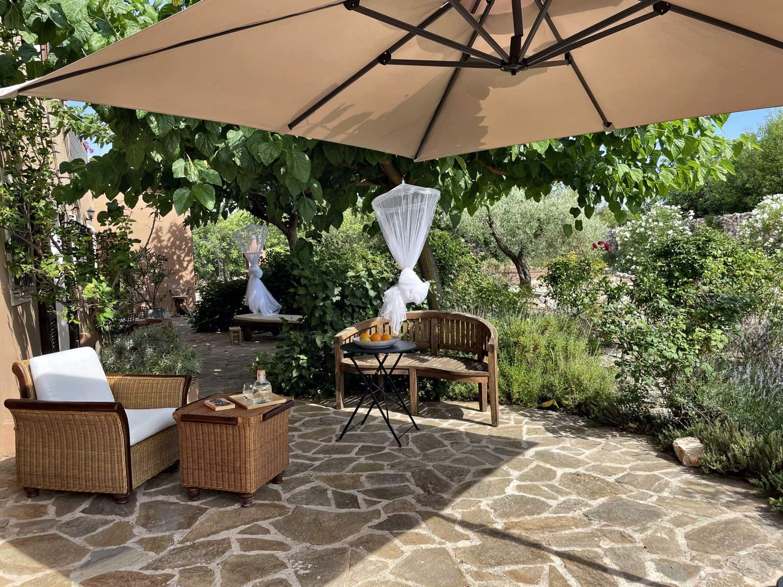 9 soveværelse Finca/Landehus til salg i Cervera del Maestre / Cervera del Maestrat med swimmingpool - € 1.200.000 (Ref: 9517936)