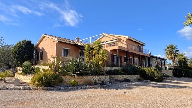 9 slaapkamer Finca/Landhuis te koop in Cervera del Maestre / Cervera del Maestrat met zwembad - € 1.200.000 (Ref: 9517936)