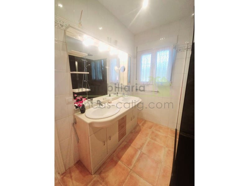 3 soveværelse Villa til salg i Vinaros med swimmingpool garage - € 379.000 (Ref: 9568897)