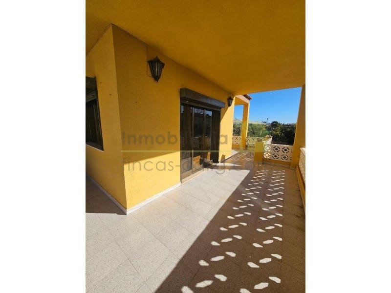 5 soveværelse Villa til salg i Benicarlo med swimmingpool garage - € 590.000 (Ref: 9568901)