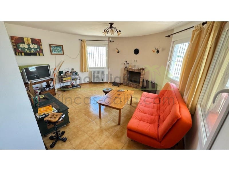 2 soveværelse Villa til salg i Sant Jordi med garage - € 165.000 (Ref: 9568902)